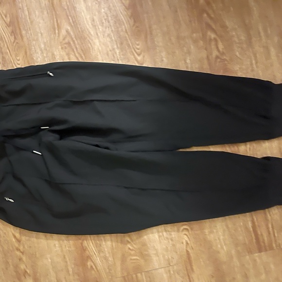 Calvin Klein joggers - Picture 2 of 2